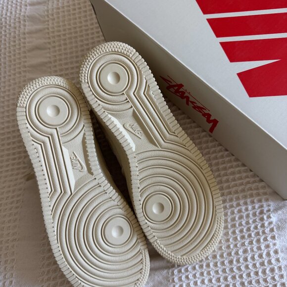 Nike x Stussy Air Force 1 Mid Fossil - Picture 4 of 5